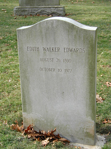 Gravestone of Edith Walker Edwards at Swan Point Cemetery